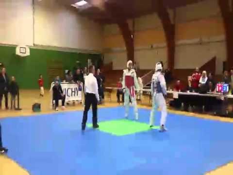 Championnat d’auvergne Taekwondo Combat -74 kg