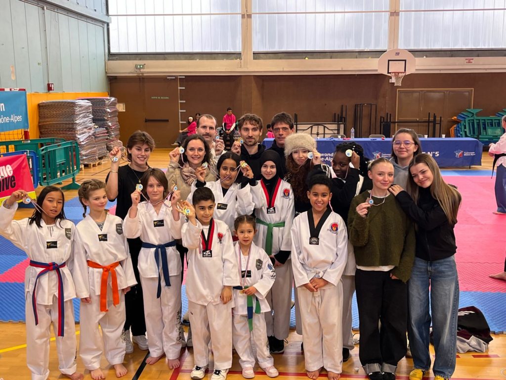 WhatsApp Image 2025-11-23 à 22.37.08_c84f2109